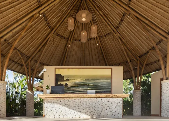 Kima Surf Camp * Uluwatu