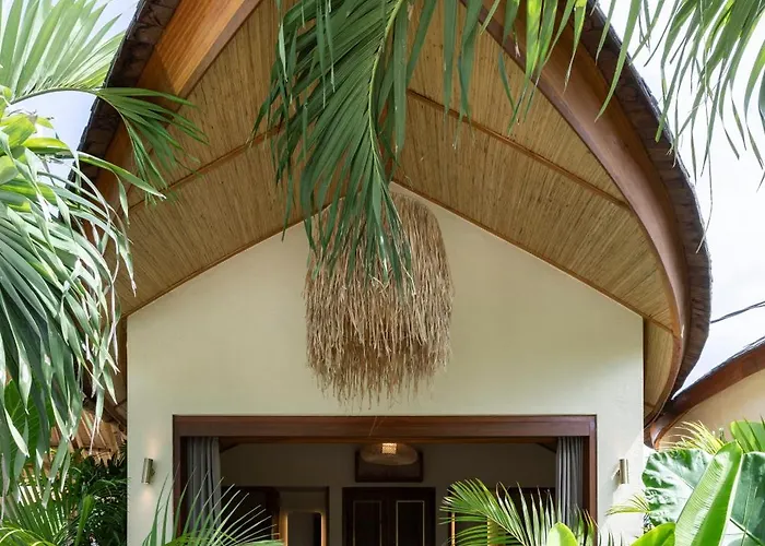 Kima Surf Camp * Uluwatu